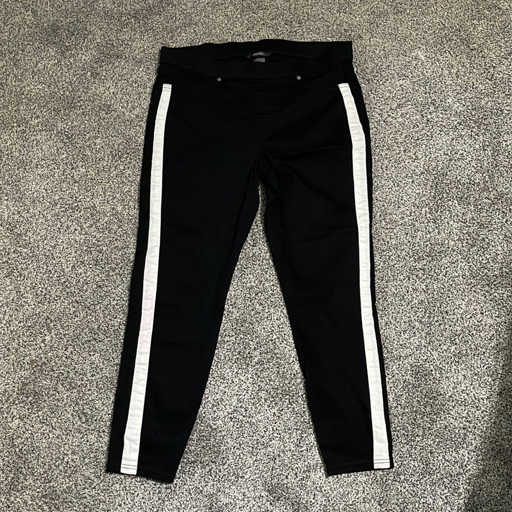 Simply Vera pull on jeans